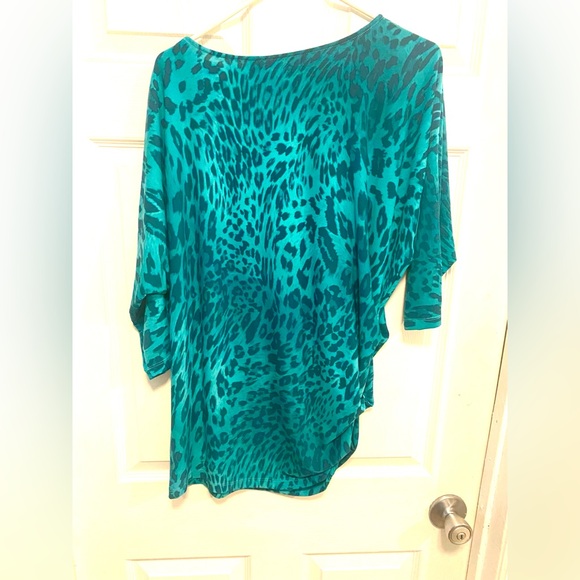 IMAN Turquoise Animal Print Blouse - Picture 2 of 7